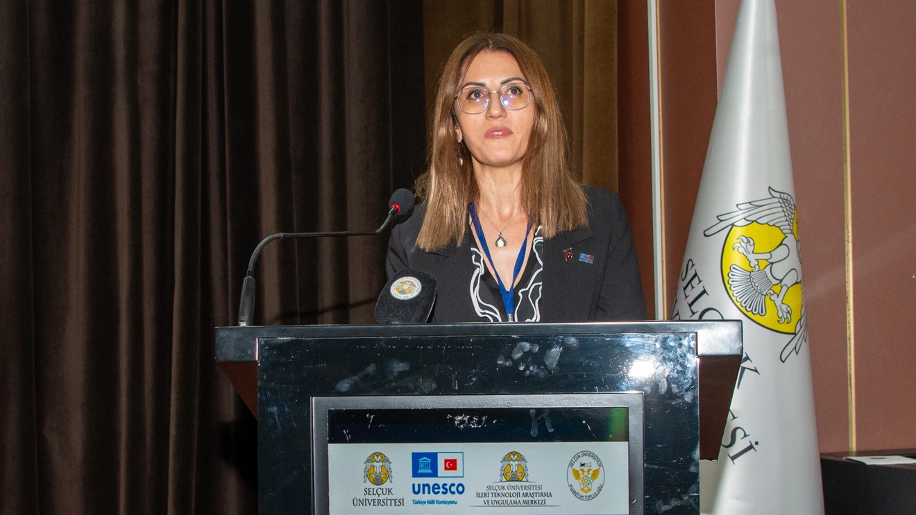 Selçuk Üniversitesinde Kuantum Evreni Kongresi düzenlendi